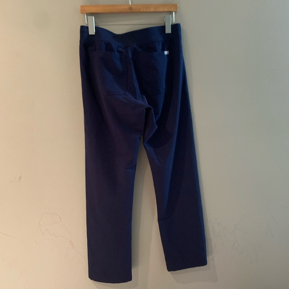 Figs Livingston Scrub Bottoms - Picture 6 of 6